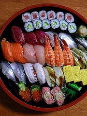sushi service2